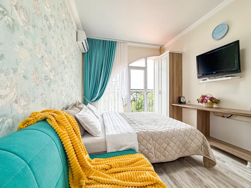 Квартира Квартира Уютная студия с балконом — Геленджик