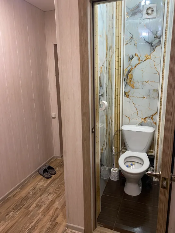 2-комнатная квартира в Центре Кантемировка