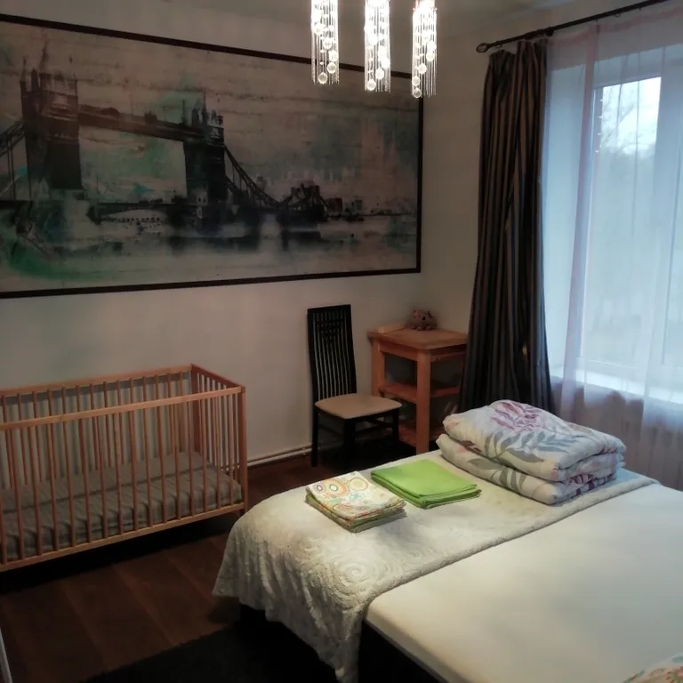 Коттедж под дубом