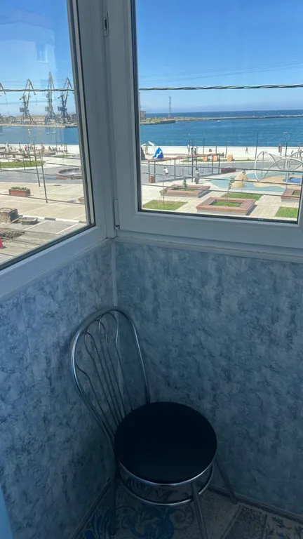 Квартира в центре с видом на море