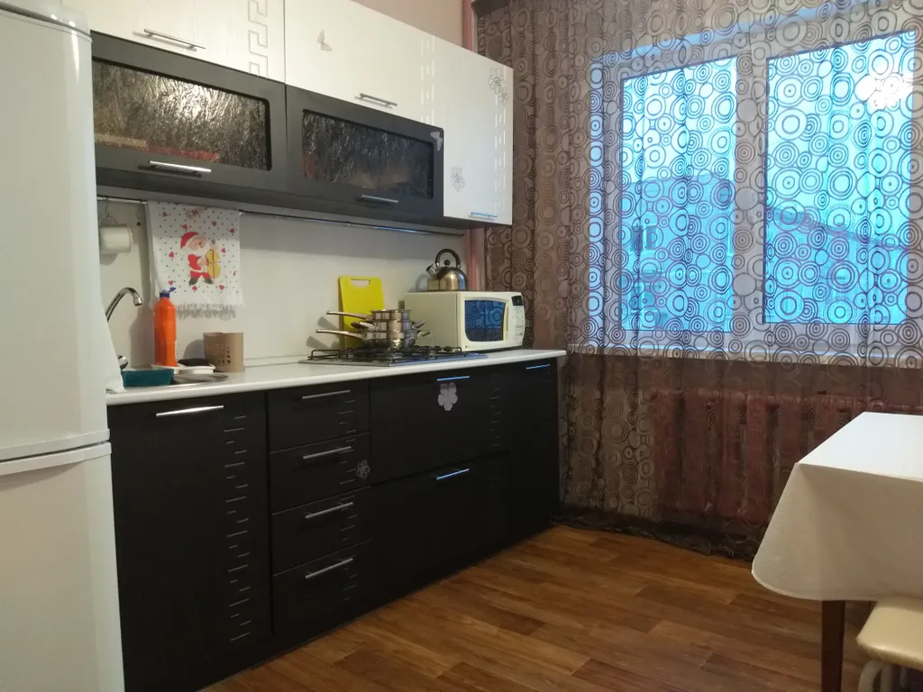 Уютная 2-комнатная квартира — аренда посуточно в Губаха