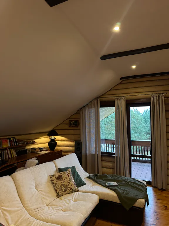 Гурница Хауз - уединенный дом на берегу озера