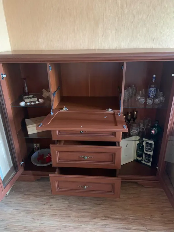 Трёхкомнатная квартира в микрорайоне Малиновка