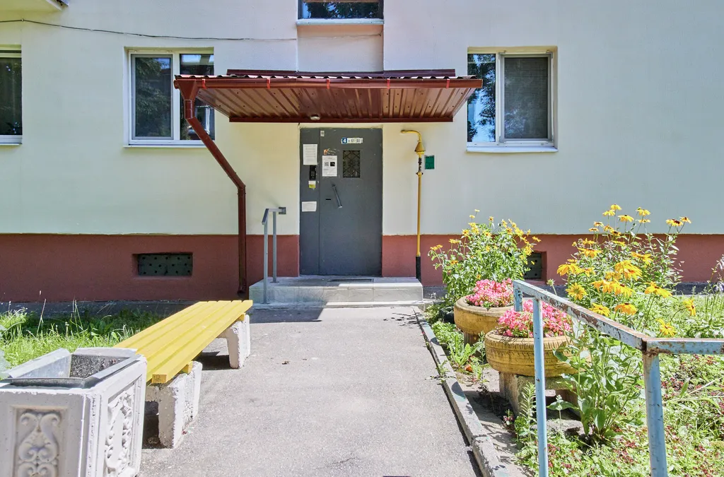 Бежевый Шёпот