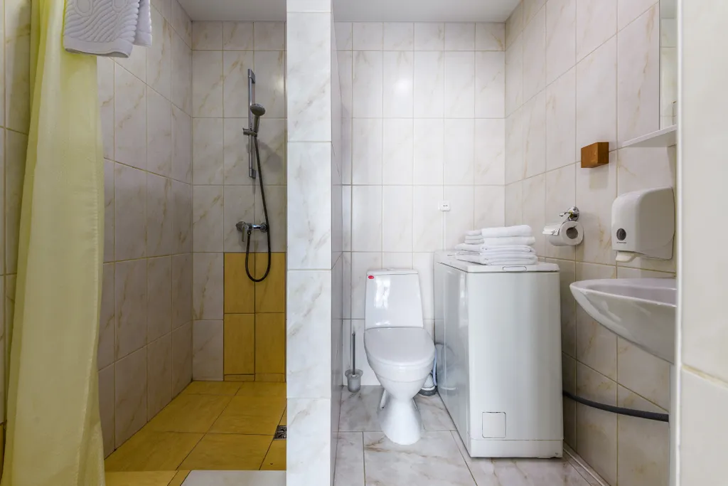 Улучшенная студия, ваша личная сцена с горными декорациями