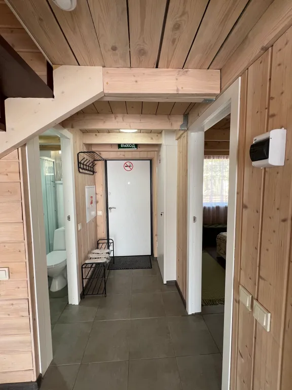 Коттедж Вилла с сауной на берегу и прямым видом на Правдинское озеро — Правдино