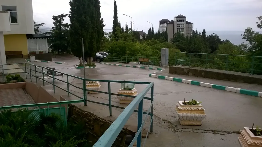 Уютная квартира с озелененным внутренним двориком