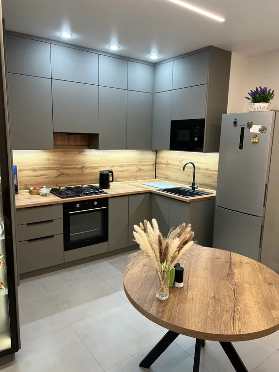 Уютная квартира в самом новом районе города, напротив сквера