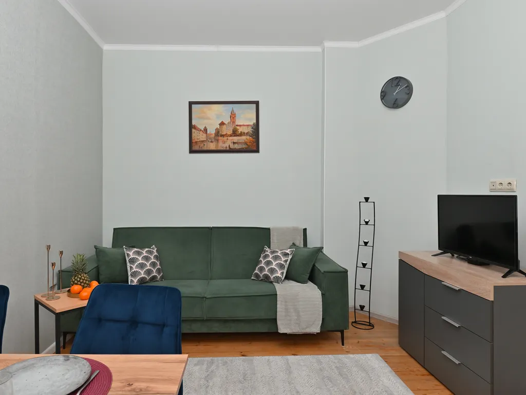 Квартира 3-комнатная Квартира — Калининград