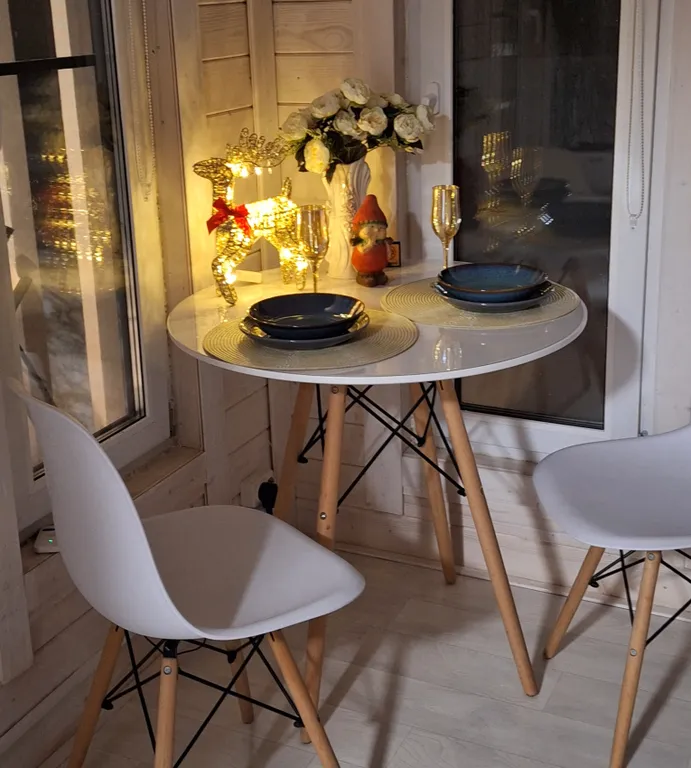 Прекрасный маленький уютный домик