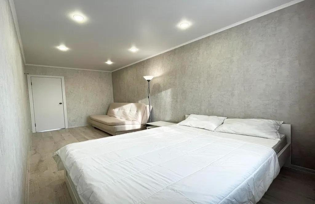 Новая современная квартира на вокзале