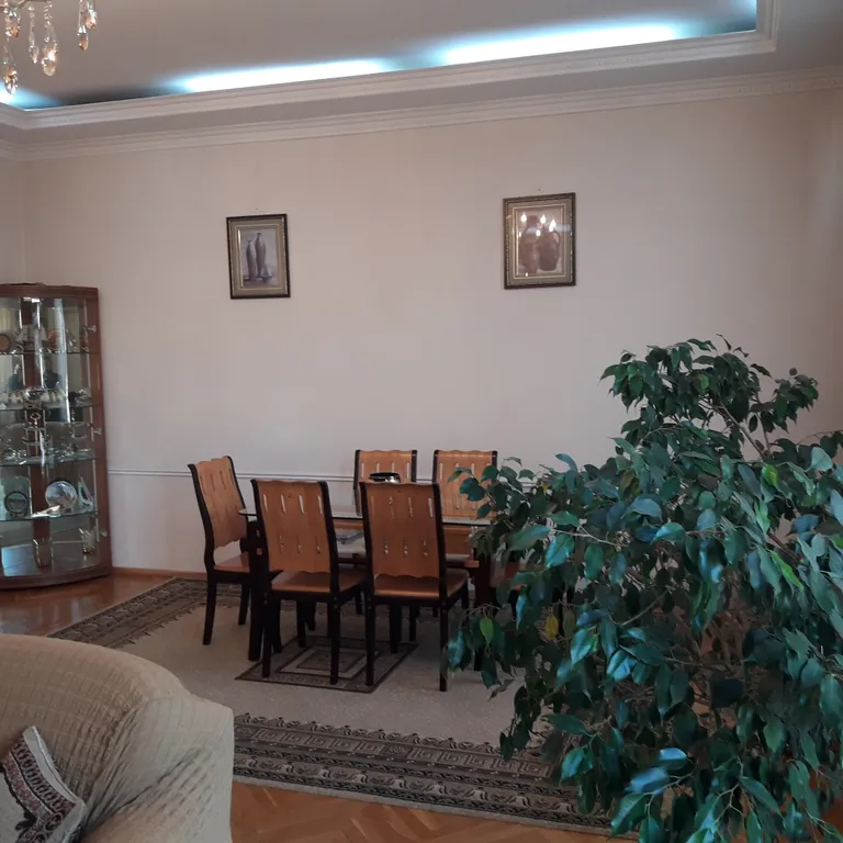 Квартира 3 спальни с видом на море, на Приморский бульвар