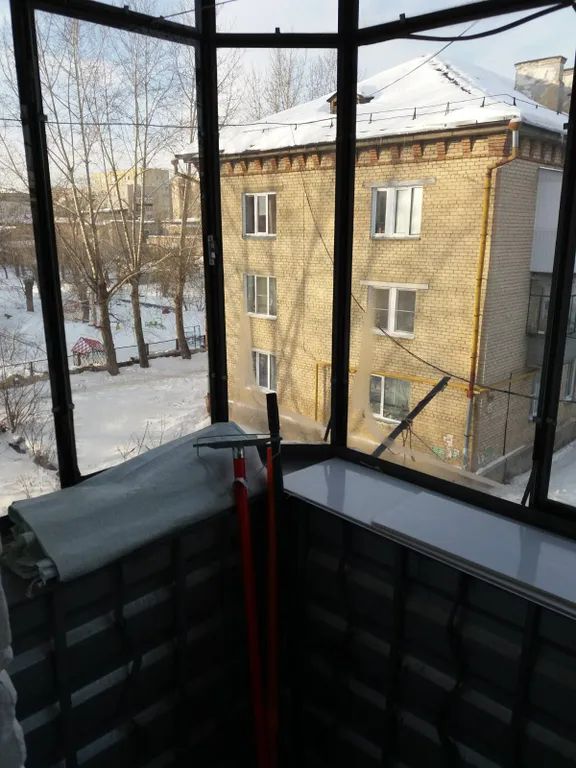 2-комнатная квартира с евроремонтом в центре Чебаркуля