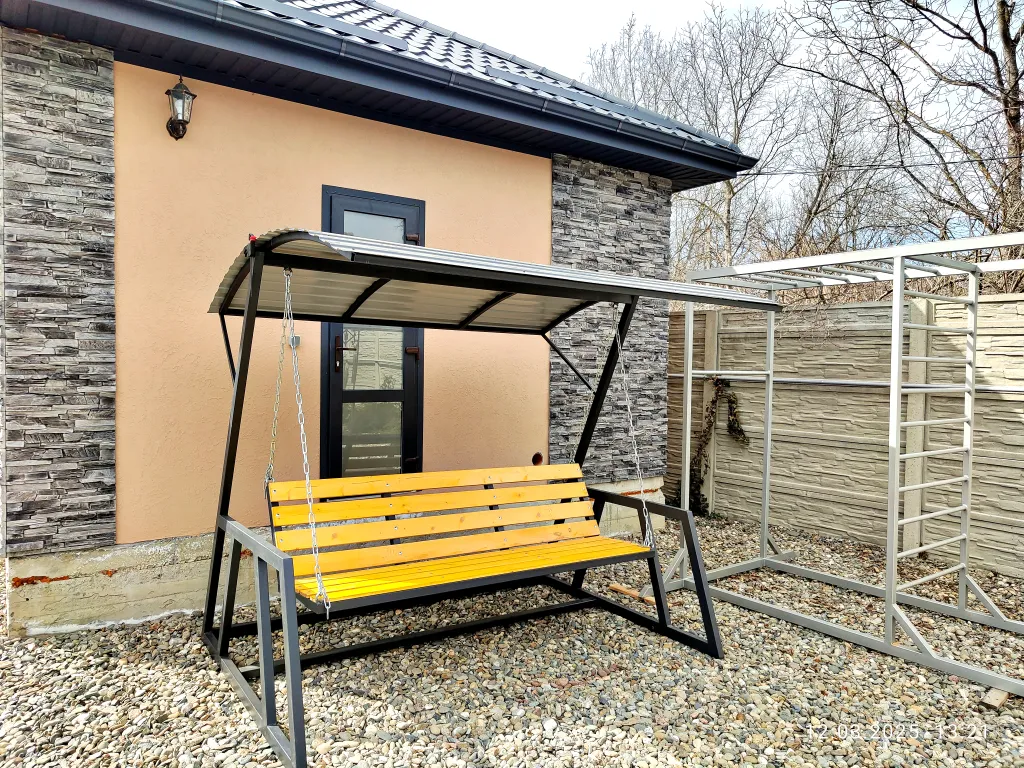 Дом Пихтовый рядом с рекой