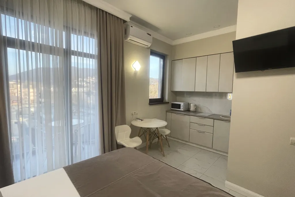 Квартира Апартаменты на берегу моря с шикарным видом на горы — Лазаревское