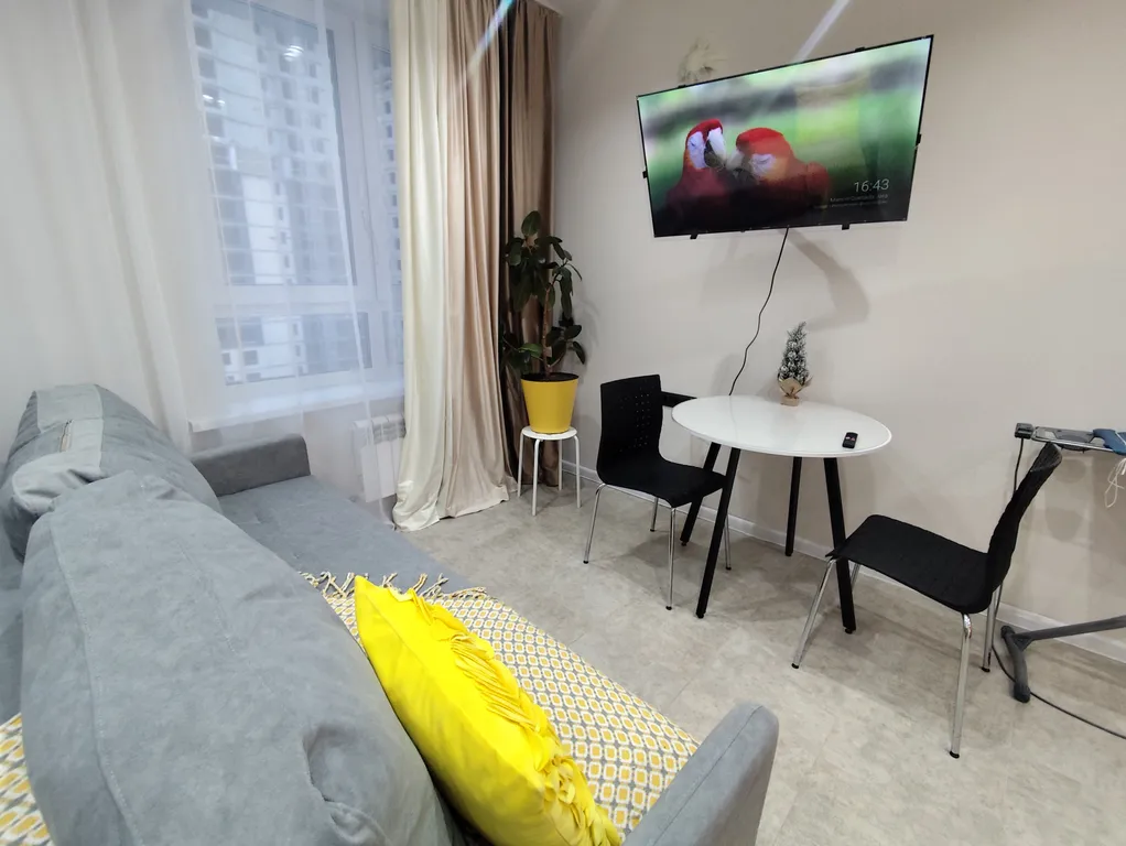 Уютная квартира 5 минут Аэропорт в ЖК Сибиряков, Лисиха