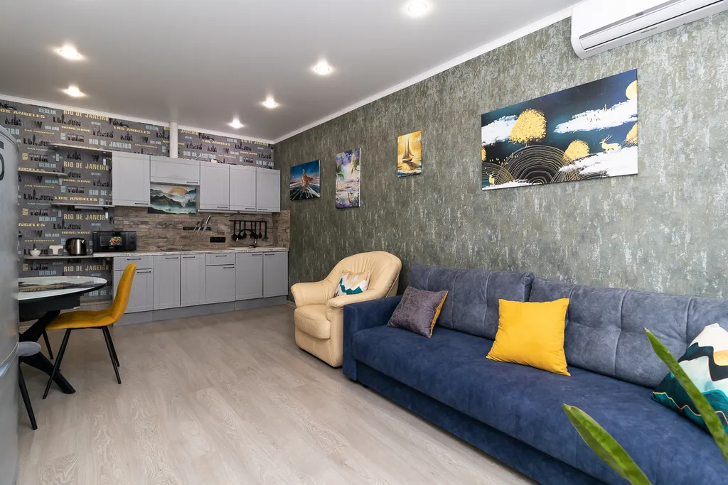 Квартира Уютная просторная двухкомнатная квартира — Краснодар