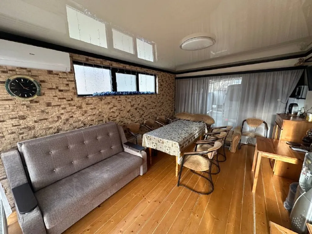 Дачный дом с русской баней и банным чаном