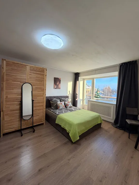 Уютная студия в центре с балконом