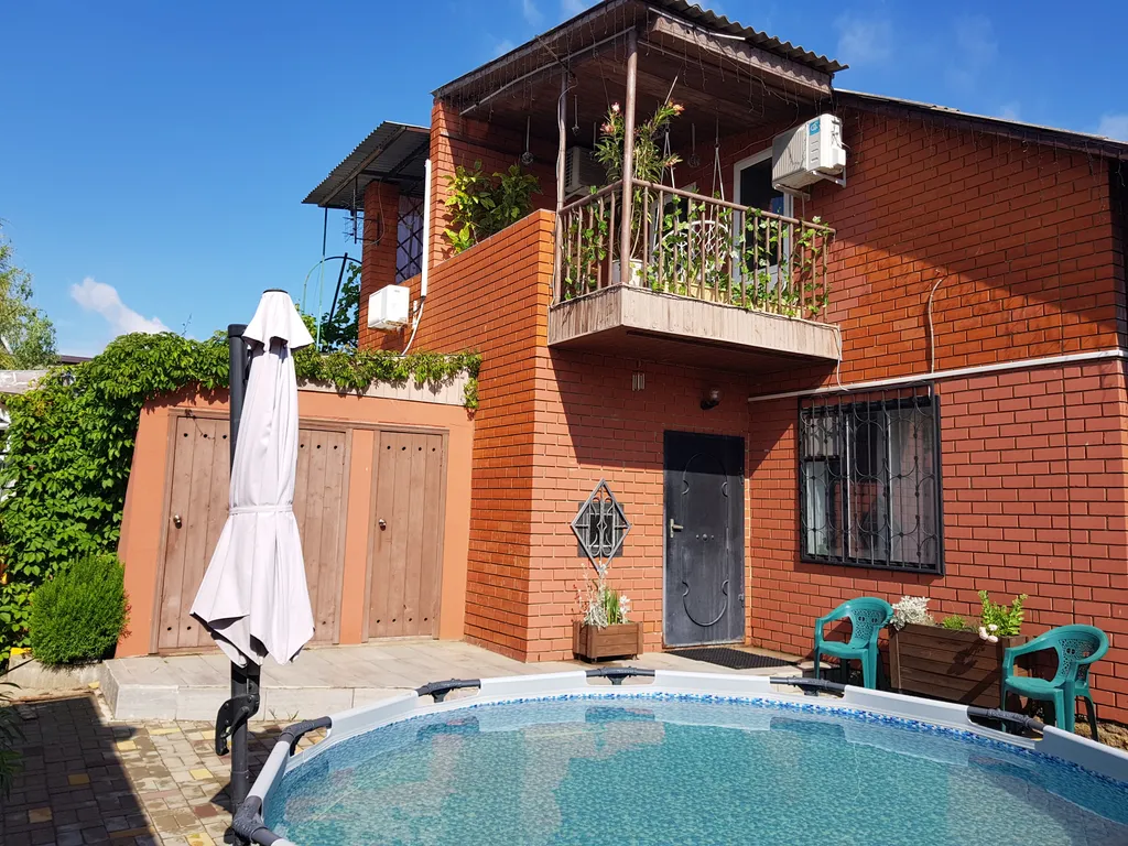 Дом под ключ с баней — аренда посуточно в Голубицкая