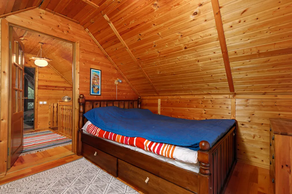 Домик в поляне! Уютный дом лесника