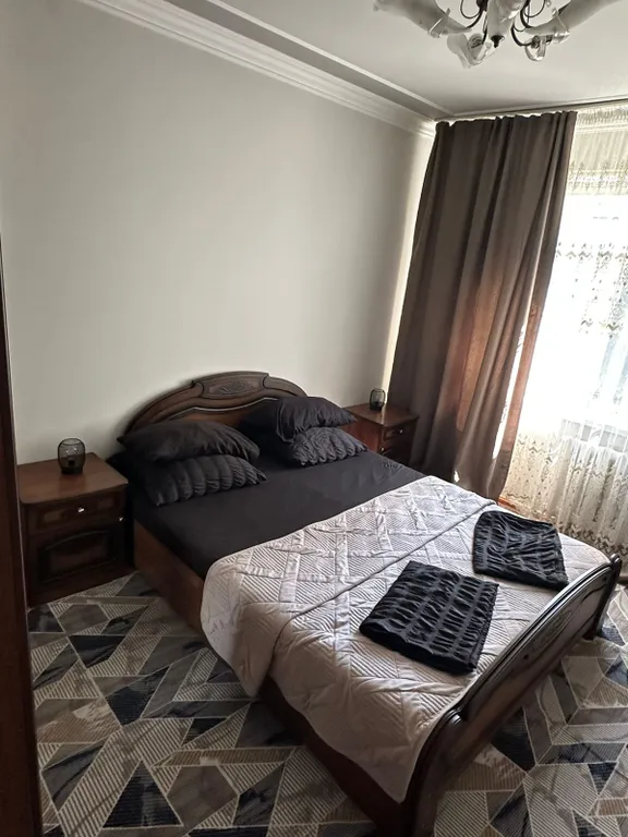 Квартира напротив спортивного комплекса Гладиатор