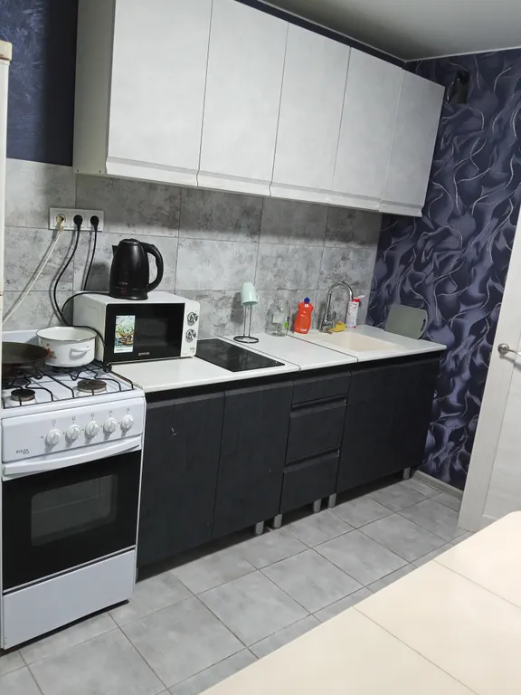 Двухкомнатная квартира в новостройке, рядом центр города