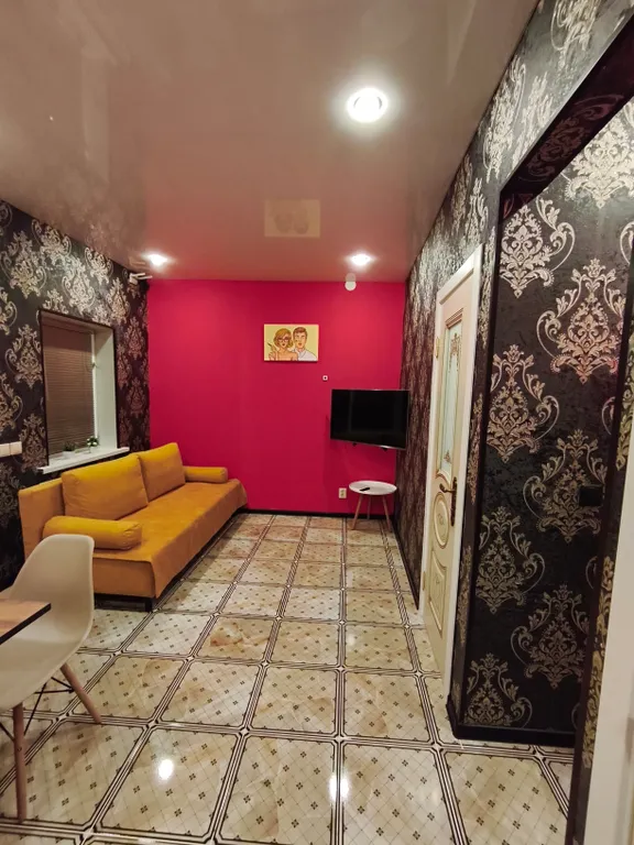 Квартира с террасой, грилем в 800 метрах от Замкового моста