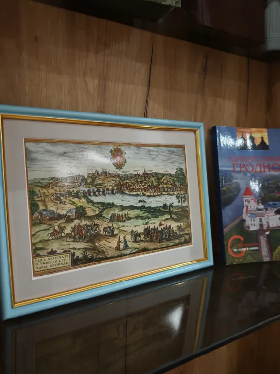 Уникальная квартира с камином в историческом центре города