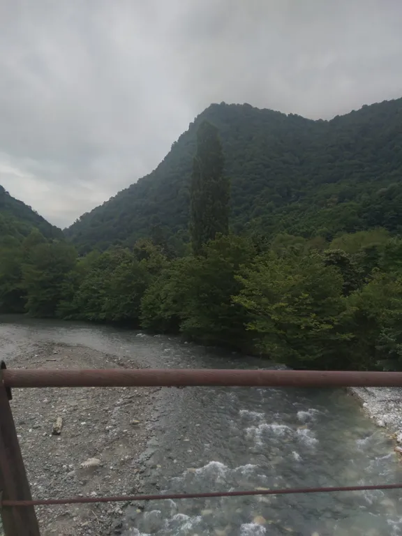 Дом среди гор