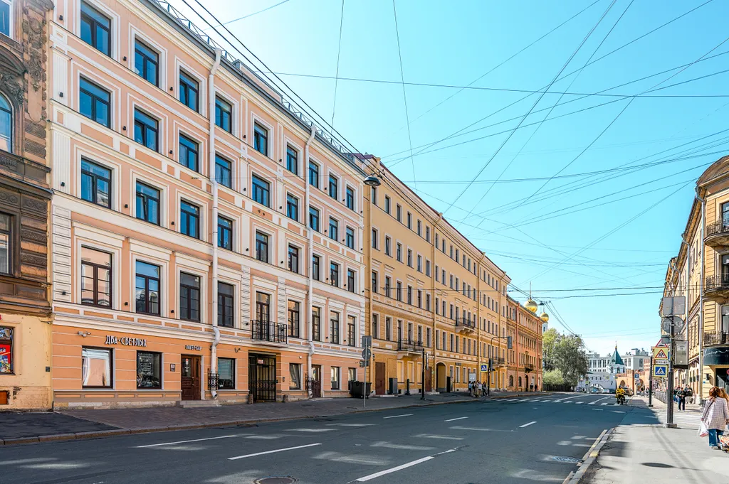 Дизайнерская мансарда Green Attic с кондиционером у Невского проспекта
