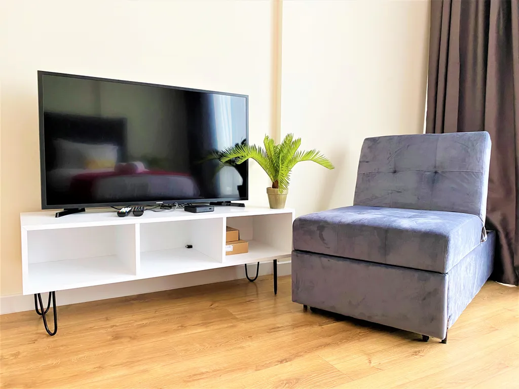 Whait Sails Apartments