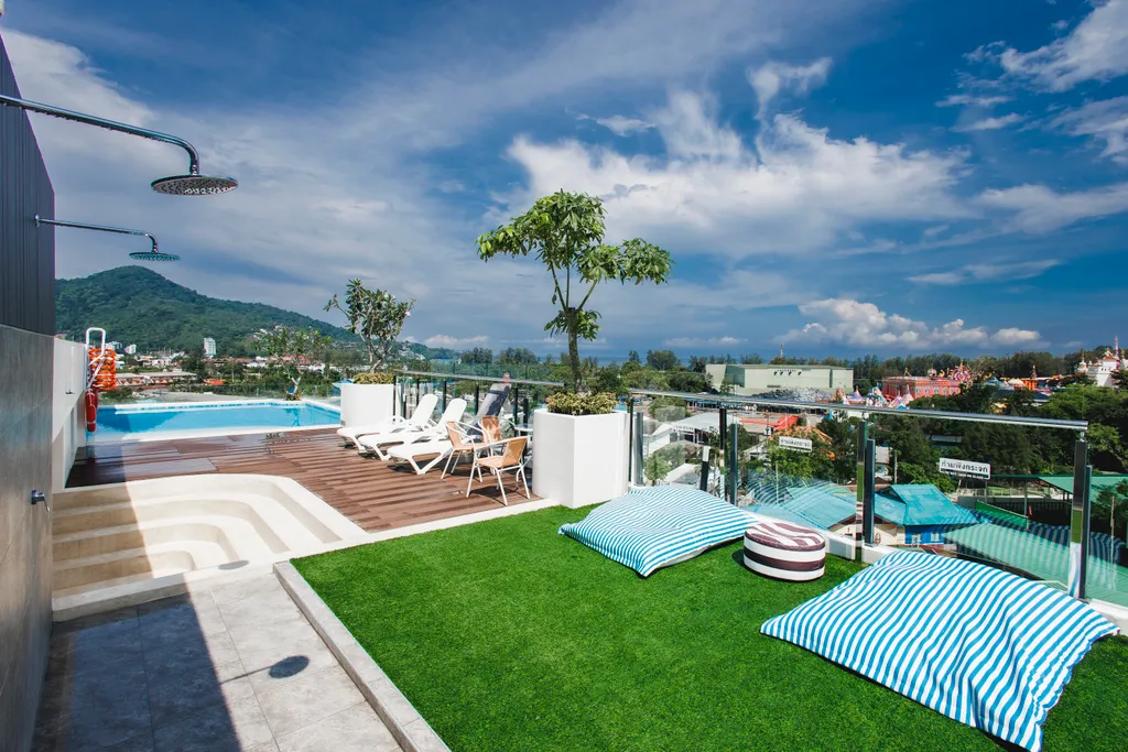 Квартира дизайнерская двухкомнатная рядом с Камалой