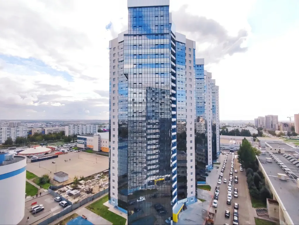 Уютнaя cветлaя квартира в центре с пoтpясающим видом