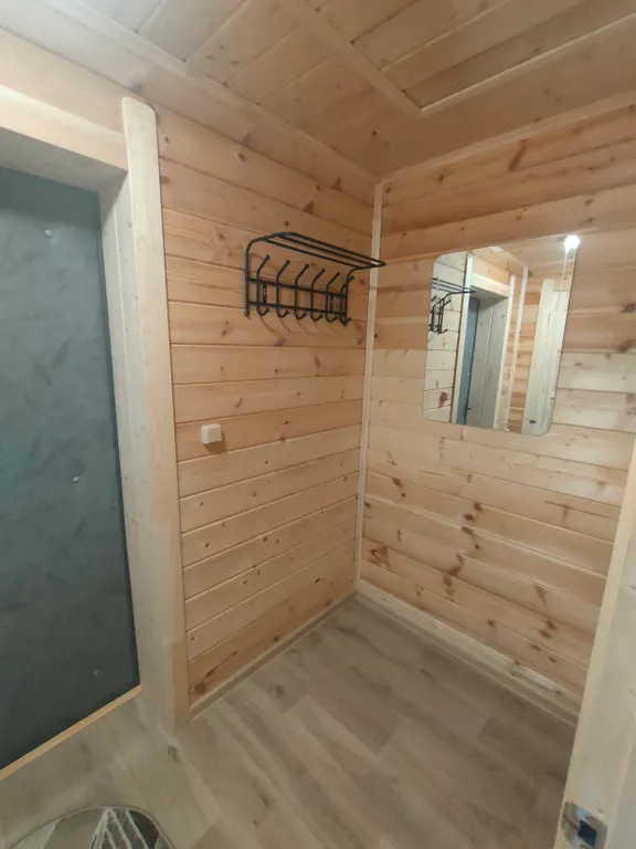 Дом на самом берегу озера селигер