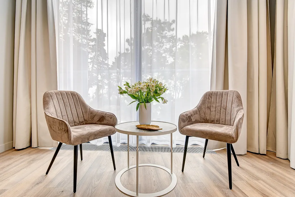 Апартаменты Люкс, Лучезарный на первой береговой линии