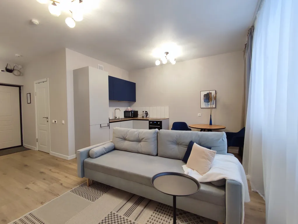 Стильные двухкомнатные апартаменты