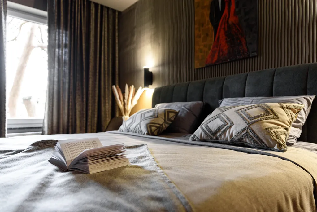 Новый дизайнерский 2-х уровневый апартамент в тихом центре