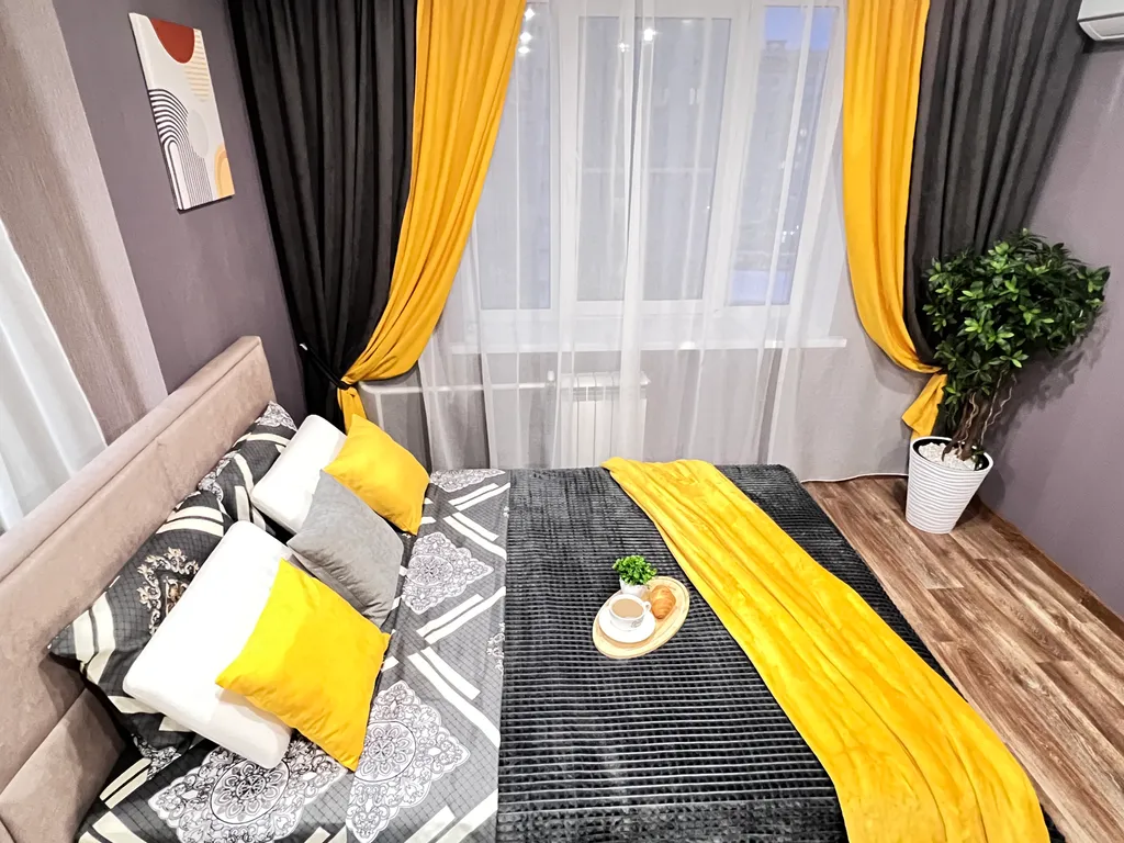 Студия Желтые тюльпаны