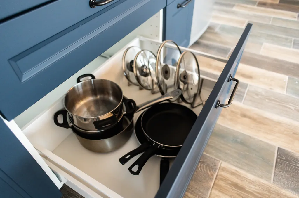 Иван-дача рядом с парком Кудыкина гора