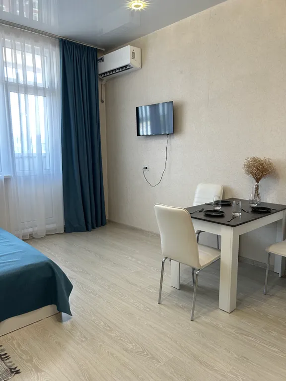 Уютная чистая студия со свежим ремонтом в центре города