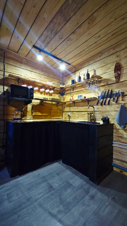 Коттедж Уютный, теплый дом с видом на горы в тихом, красивом месте — Шерегеш