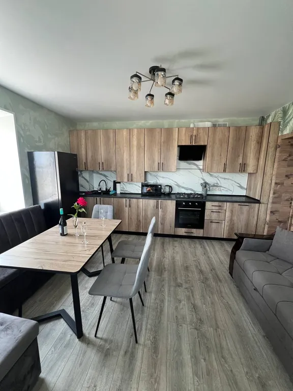 Квартира в новом доме, с новым ремонтом в центре Uryupinsk city