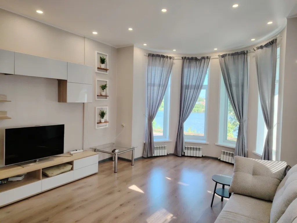 Семейный  дом на набережной Кинешемки