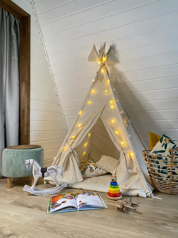 Большой уединенный A-frame в лесу с горячей купелью Фурако