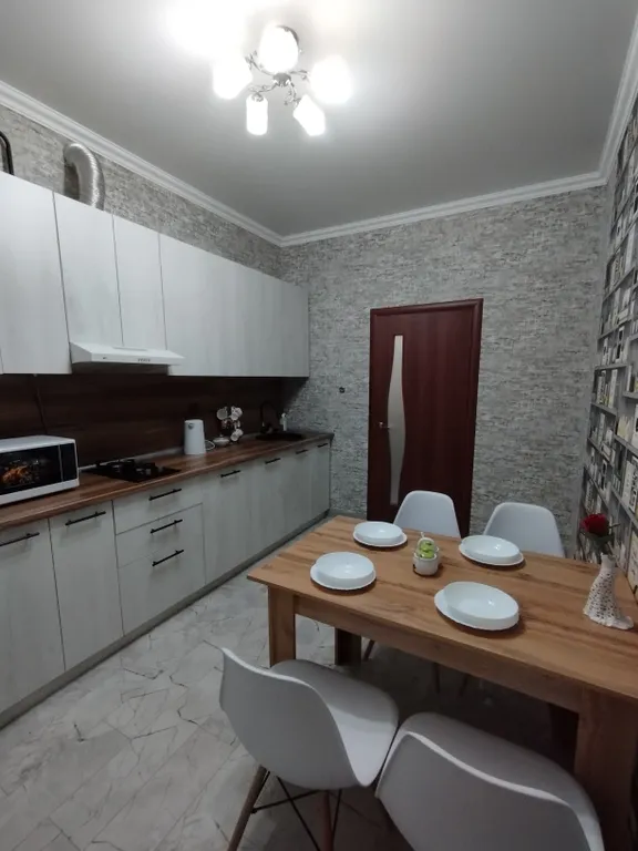 Международный аэропорт и Экспоцентр в 5 минутах на машине.