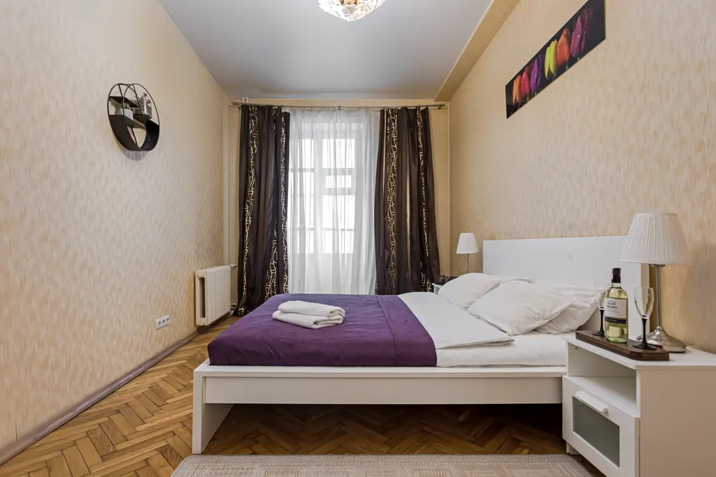 Аккуратный 2-комнатный апартамент рядом с вокзалом