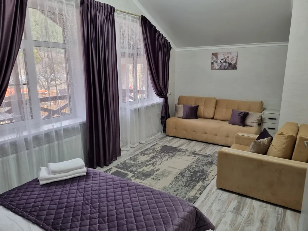 Уютное шале в окружении гор