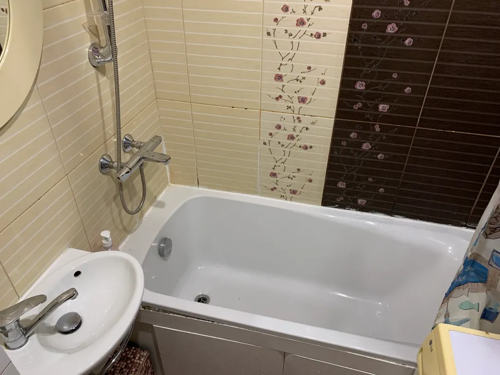 Двухкомнатная квартира в районе предмостной площади