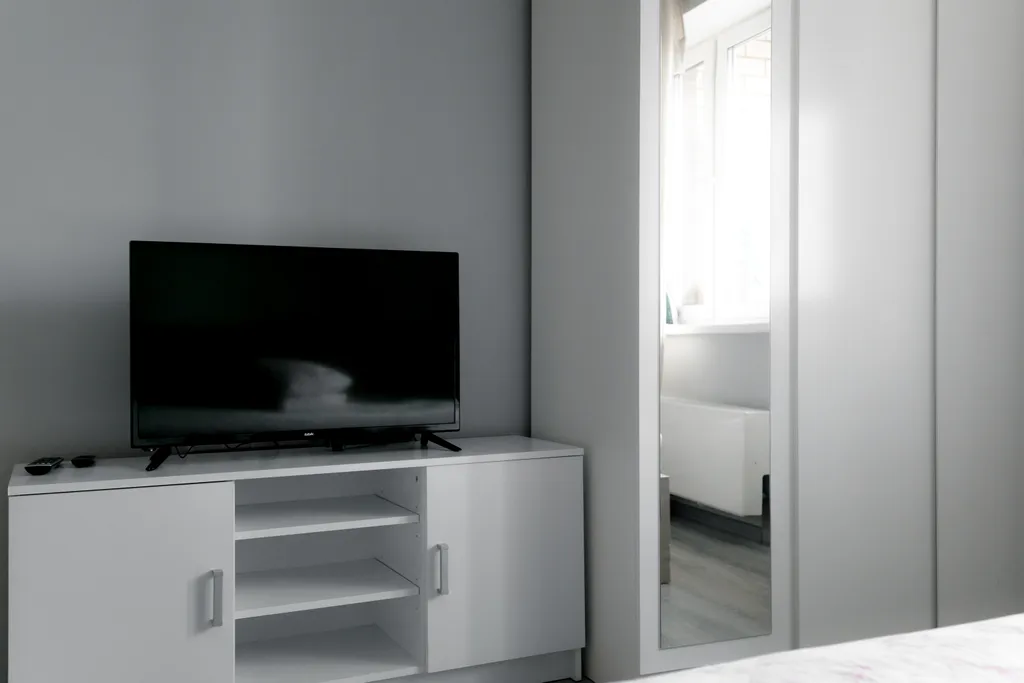 Студия возле ИМР им. Цыба